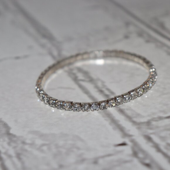 Beautiful silver and rhinestone bracelet 7" - Picture 2 of 3